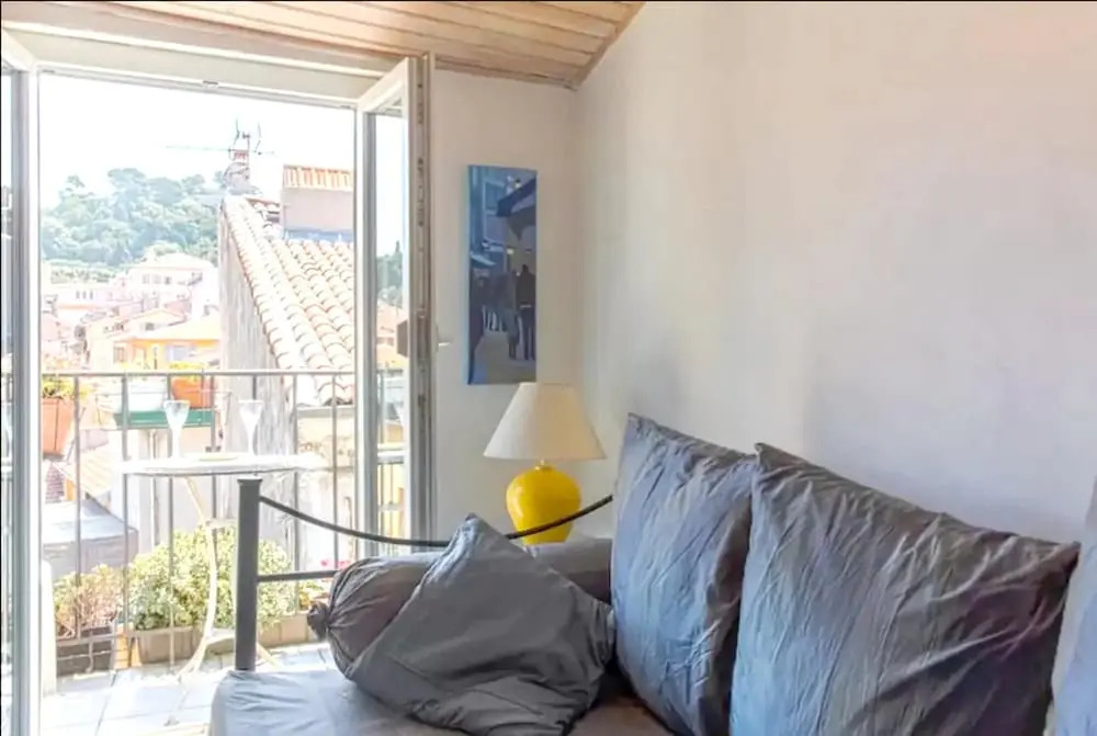 Apartment With one Bedroom in Nice, With Wonderful Mountain View, Furnished Balcony and Wifi