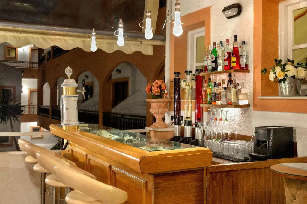 Victoria Hill Hotel