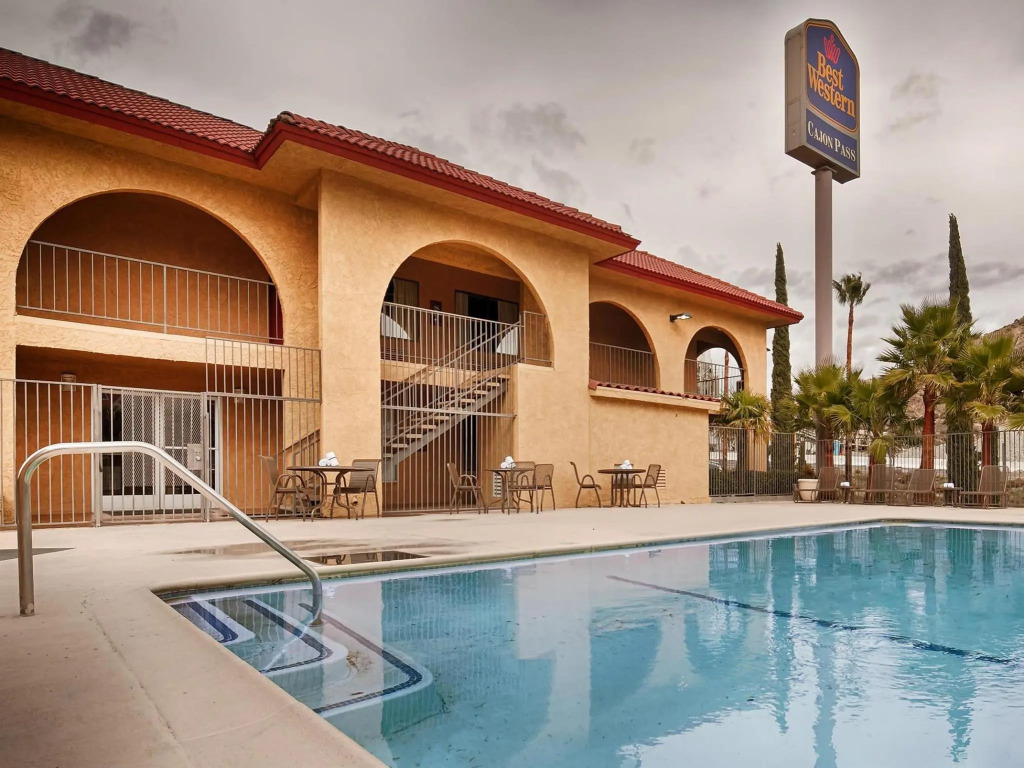 Cajon Pass Inn