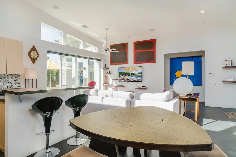 California Home 747 3 Bedrooms 3 Bathrooms Home