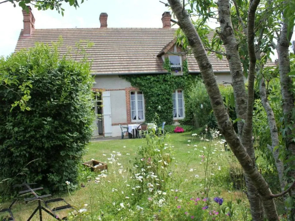 Gîte Neung-sur-Beuvron, 4 pièces, 6 personnes - FR-1-491-160