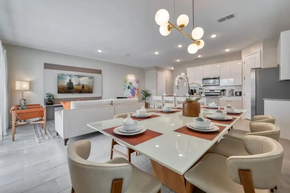 Beautiful and Spacious Home for the Best Disney Vacation