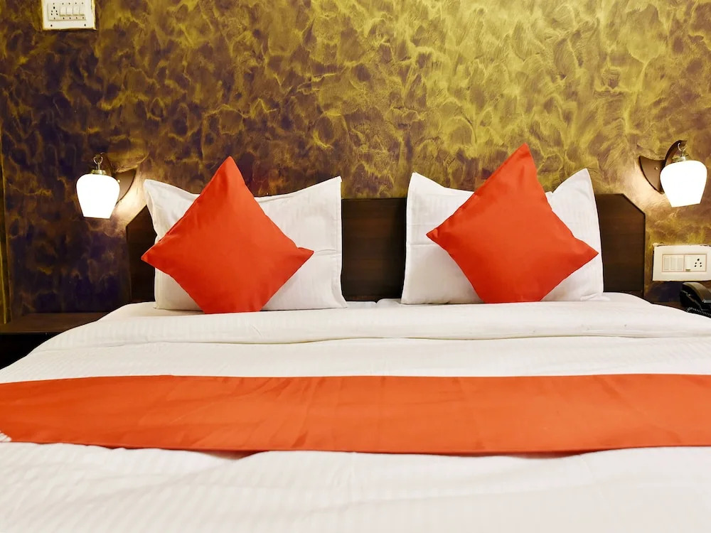 Hotel Malhotra