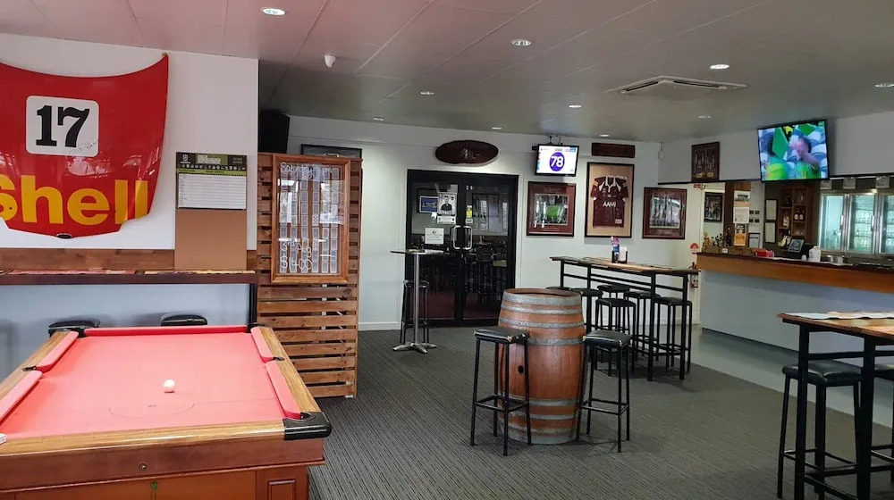 Pit Pony Hotel