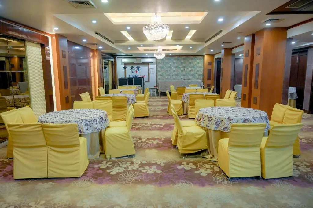 Hotel Leela Grande