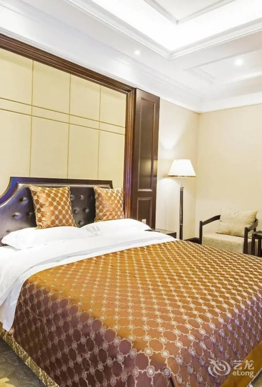 Aston Boutique Hotel