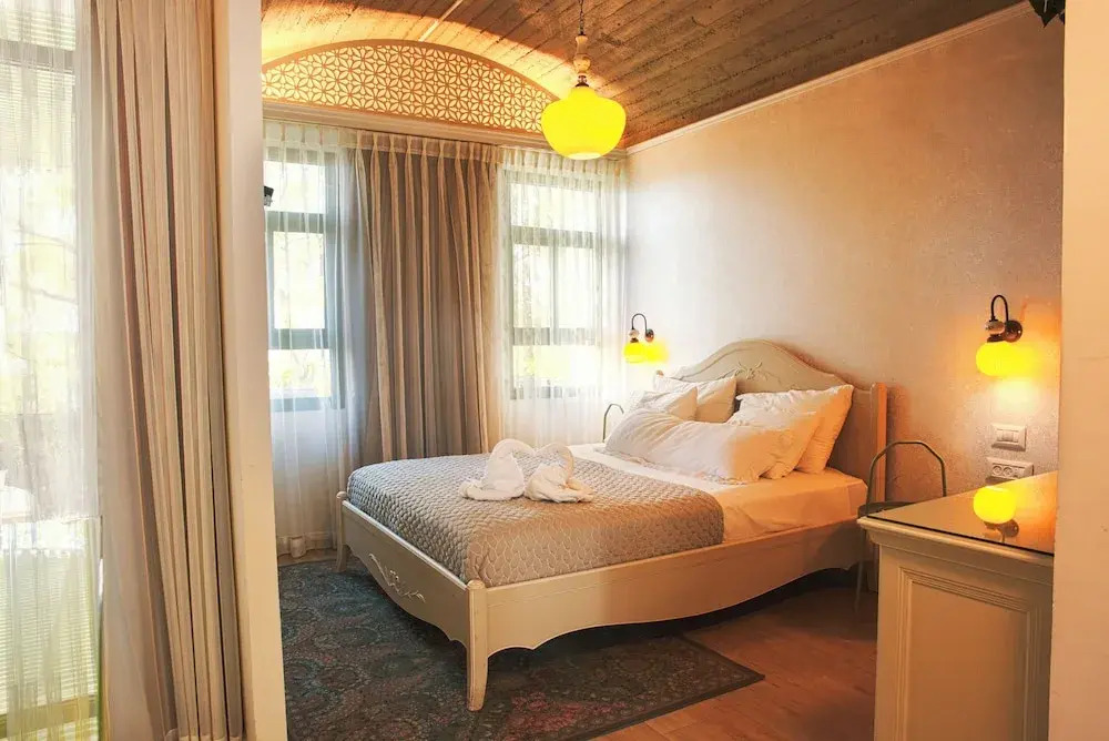 Neve Shalom Hotel
