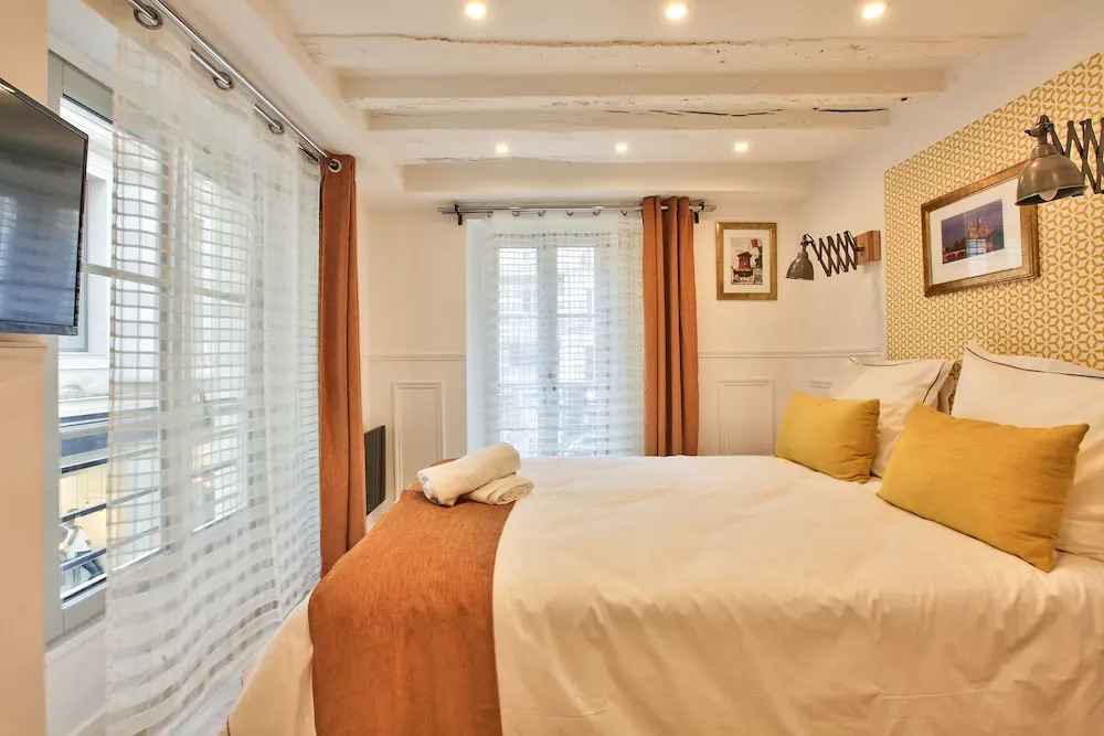 42 - Luxury Flat