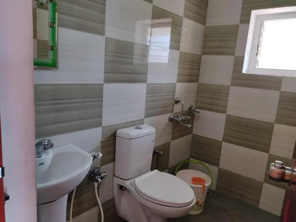 SAIBALA RESlDENCY - NEAR BOAT HOUSE