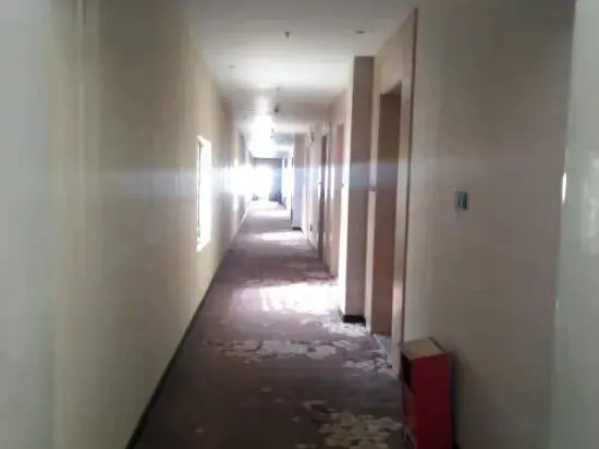 Quick Hotel (Shenzhen Honggui Road)