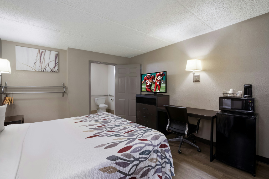 Red Roof Inn Atlanta Airport NE Conley
