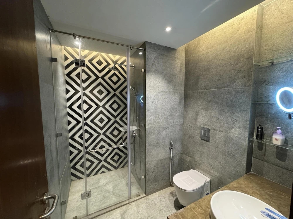 Luxury Deluxe Suite by Gt Studios