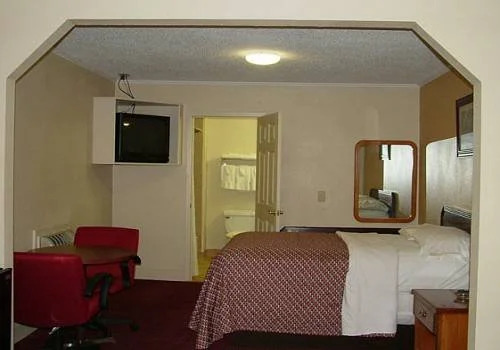 Budget Inn