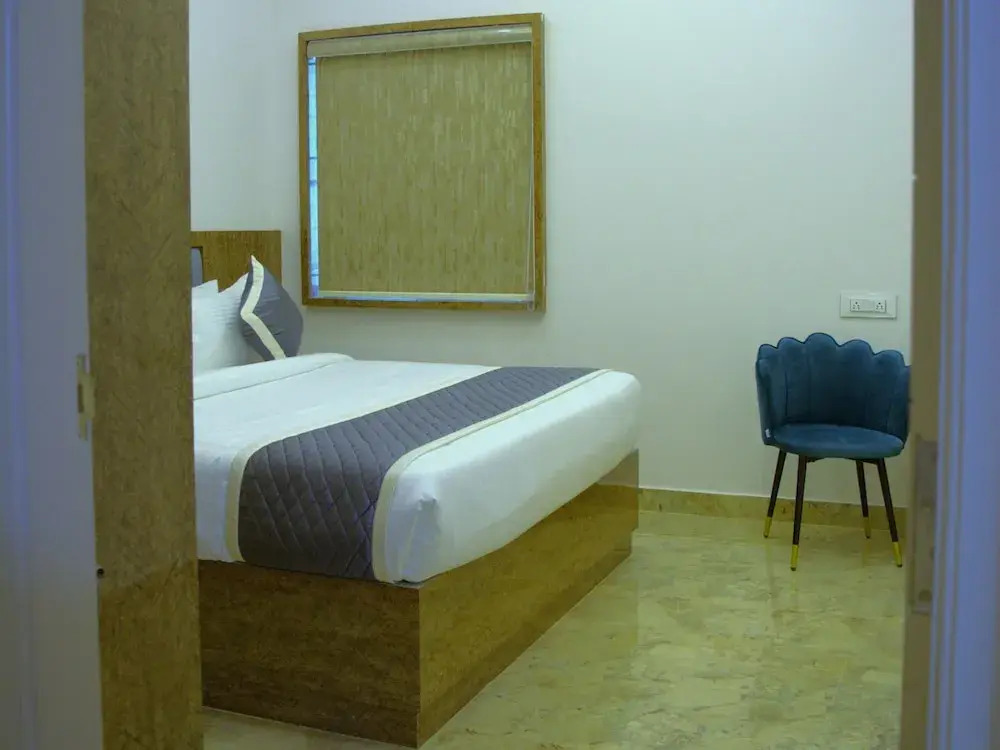 City Service Apartment