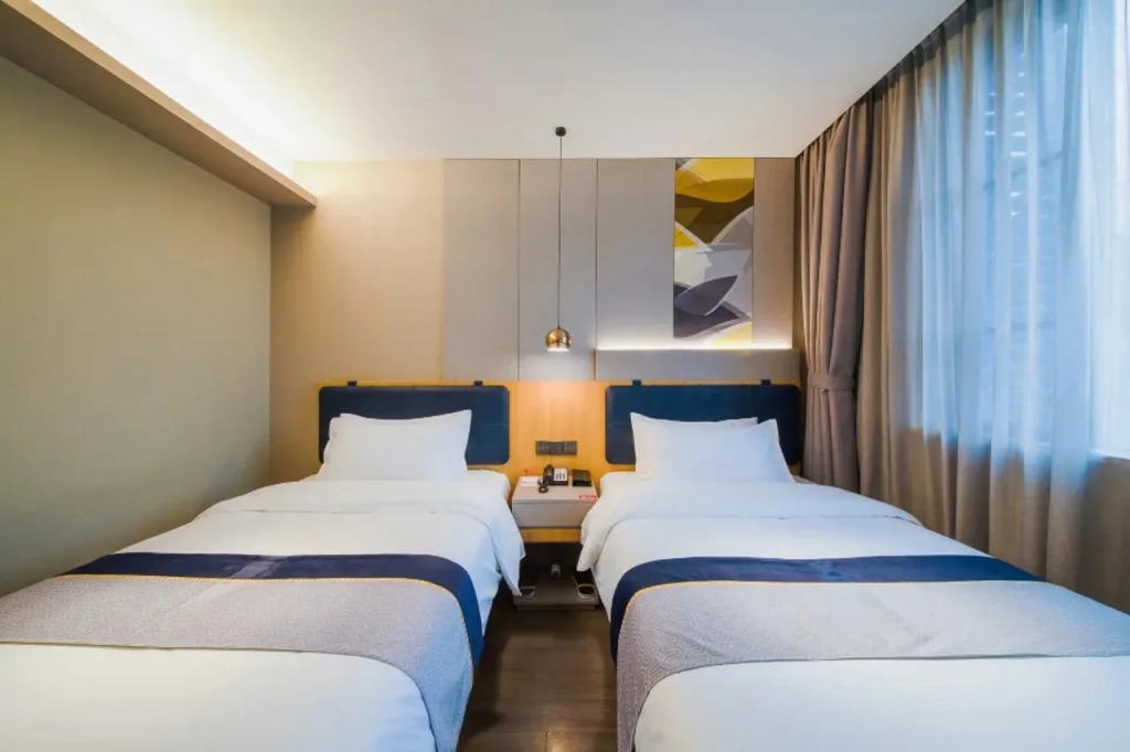 Motel 168 Shanghai Qi Bao