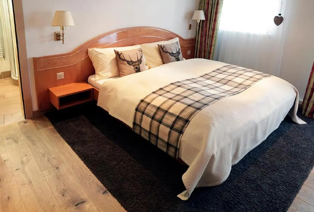 Amber Hotel