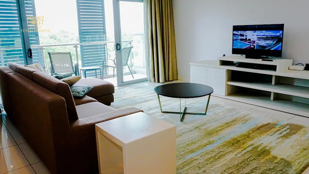 Marina Puteri Harbour Johor by Perfect Host