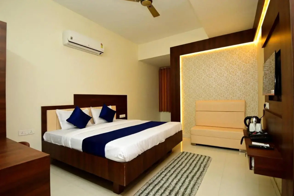 Hotel Hallmark By THC Group