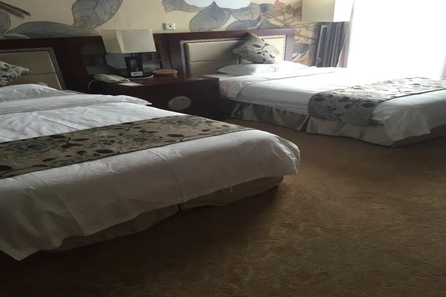 T-Longee Hotel