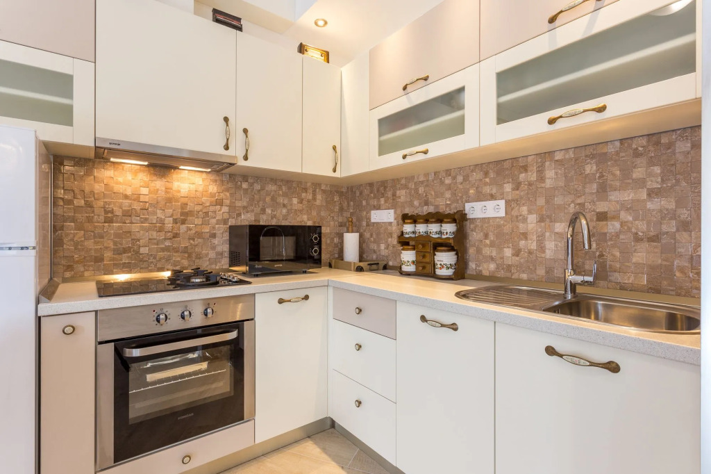 Villa Capitis in the Centre - Private Pool Villa & Balcony Apartment with Spectacular View-No Pool