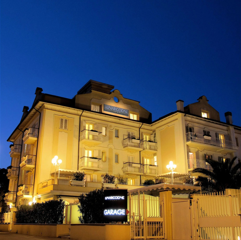 Hotel Luna Riccione e Aqua Spa Only Adults +12