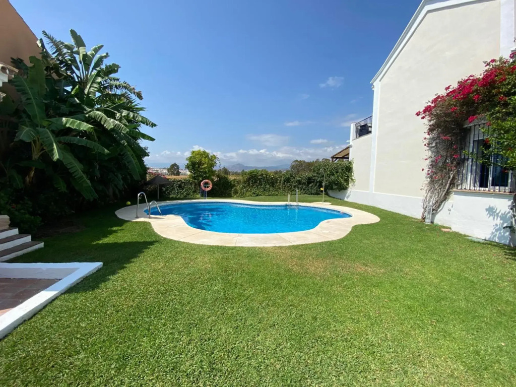 Charming 1 bedroom suite next to Puerto Banus