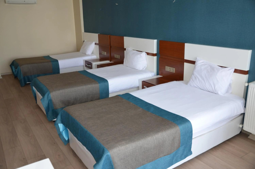 Grand Ahos Hotel