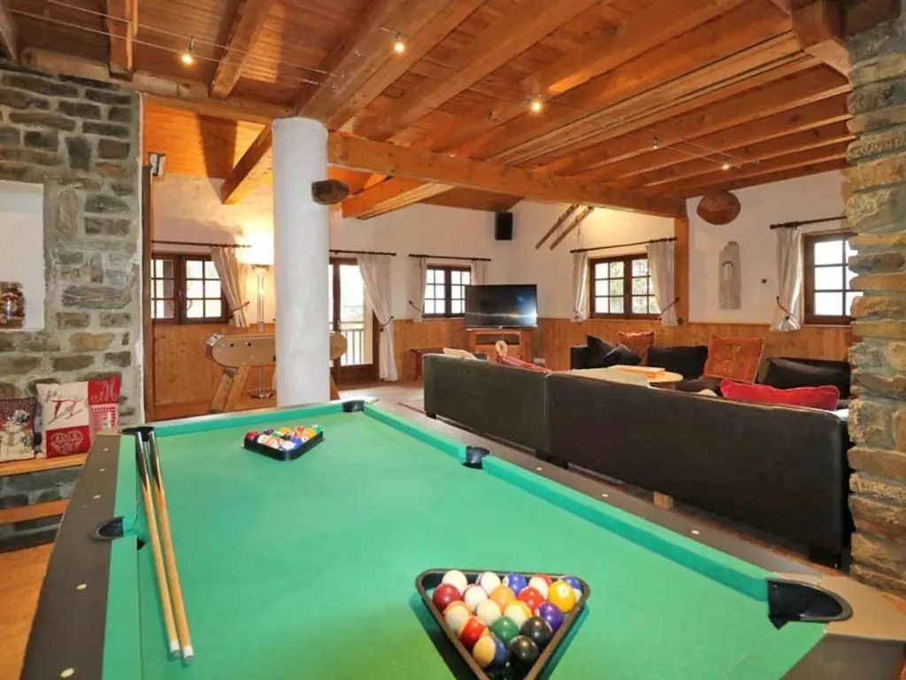 Chalet Montvalezan-La Rosière, 9 pièces, 19 personnes - FR-1-398-632