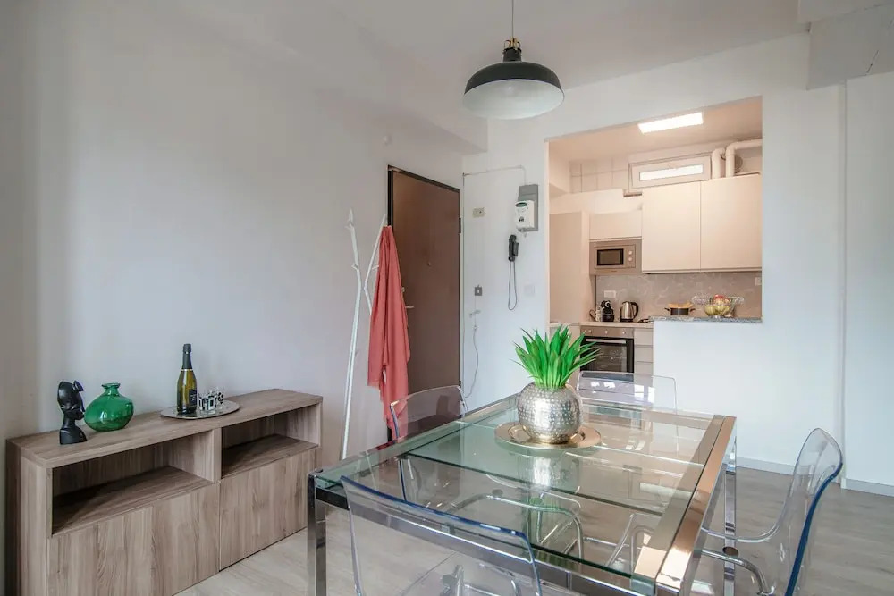JOIVY Family Flat W/Balcony