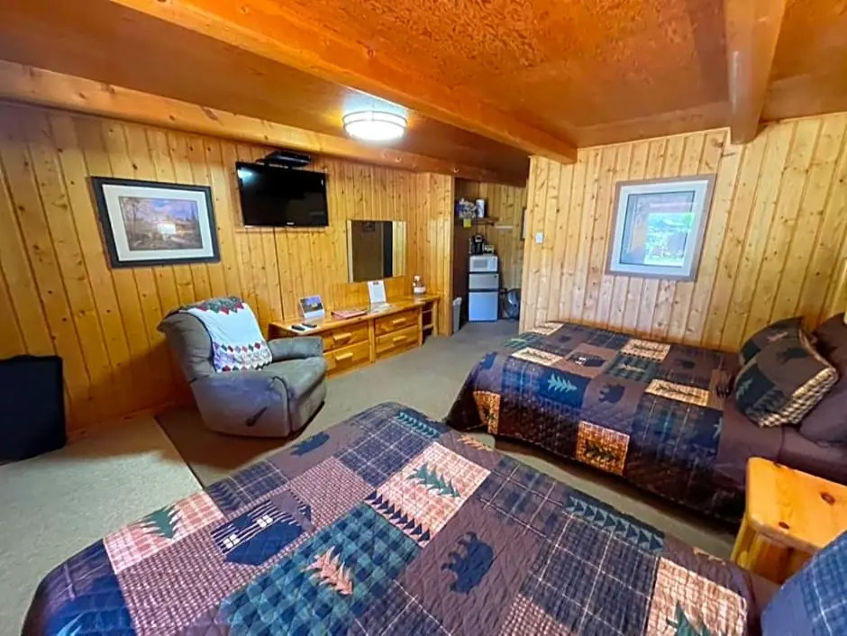 Sportsman Lodge Melrose MT