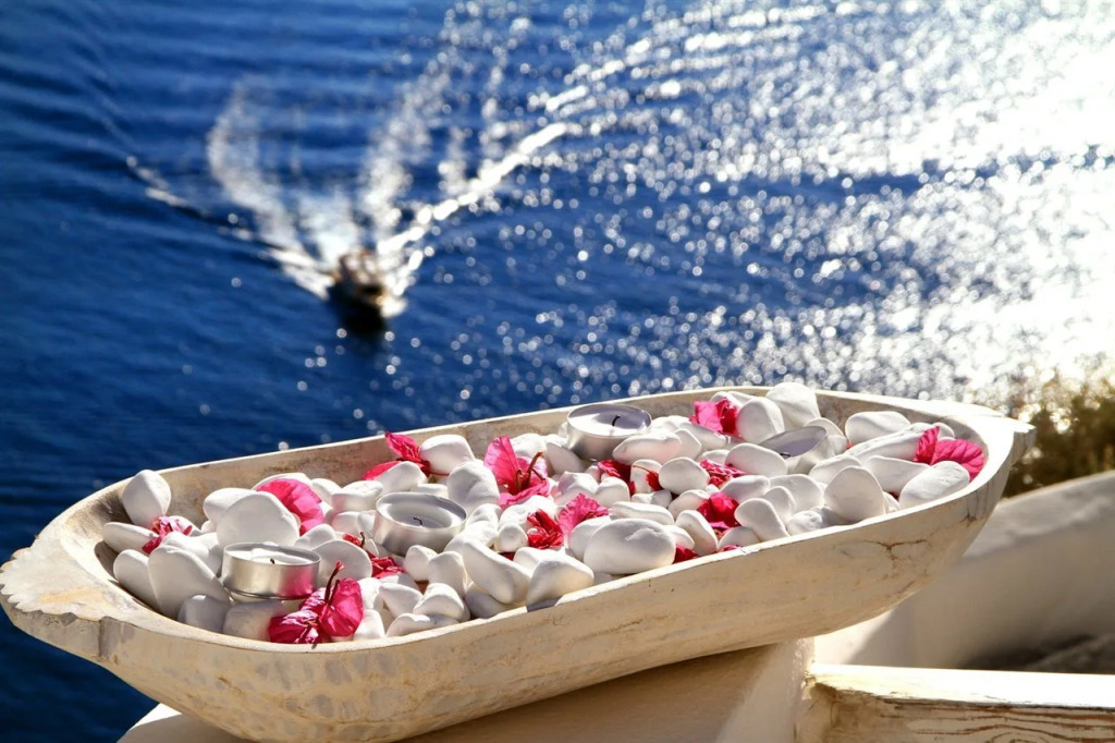 Oia Mare Villas
