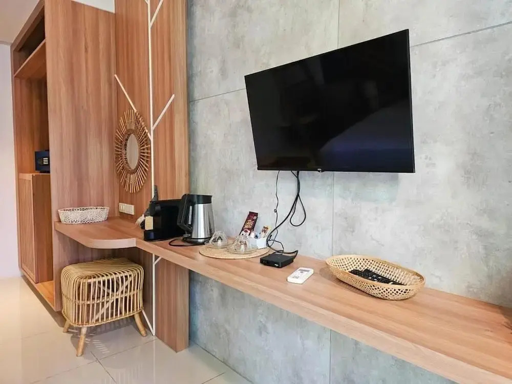 Siri Lagoona Resort