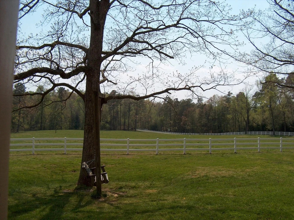 War Hill Inn