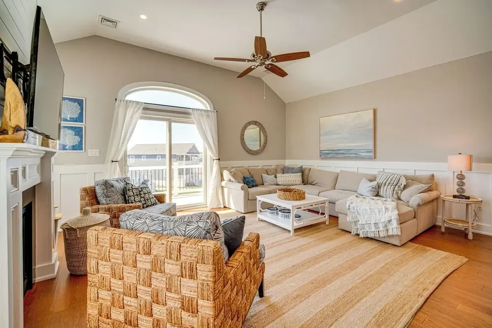 Close to Brigantine Beach: Home w/ 2 Decks