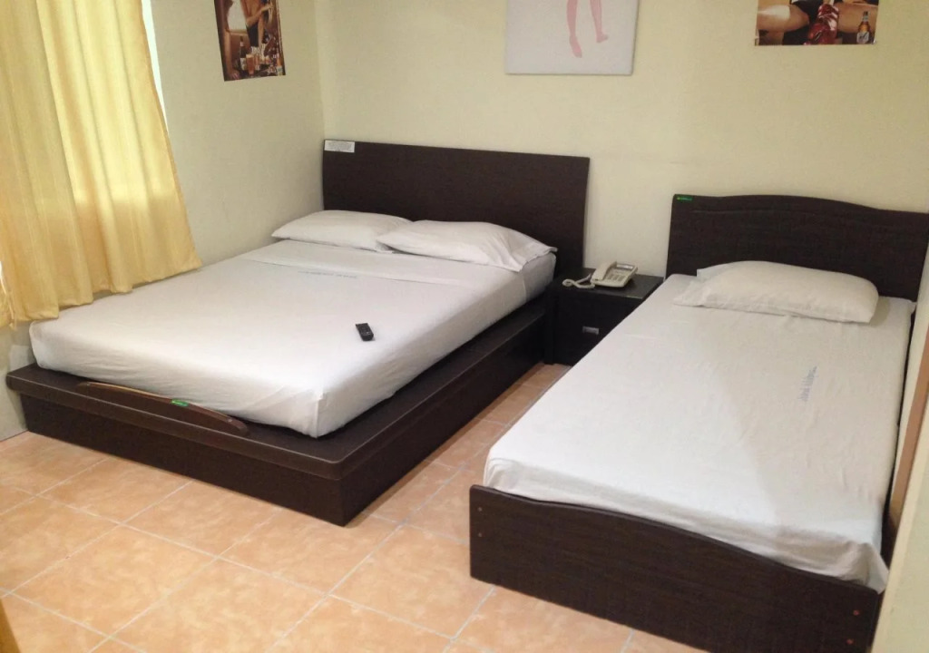 Zenfields Hotel