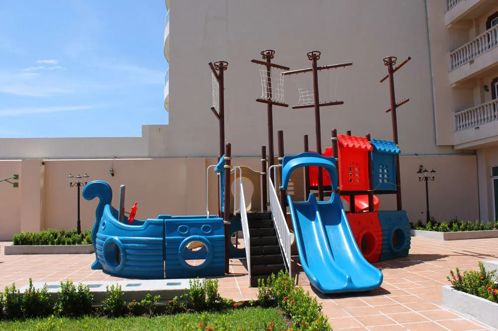 Astur Hotel & Residence