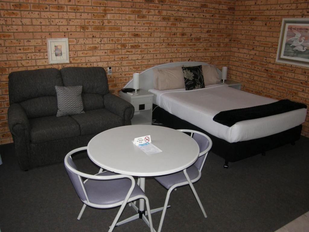 Blue Diamond Motor Inn