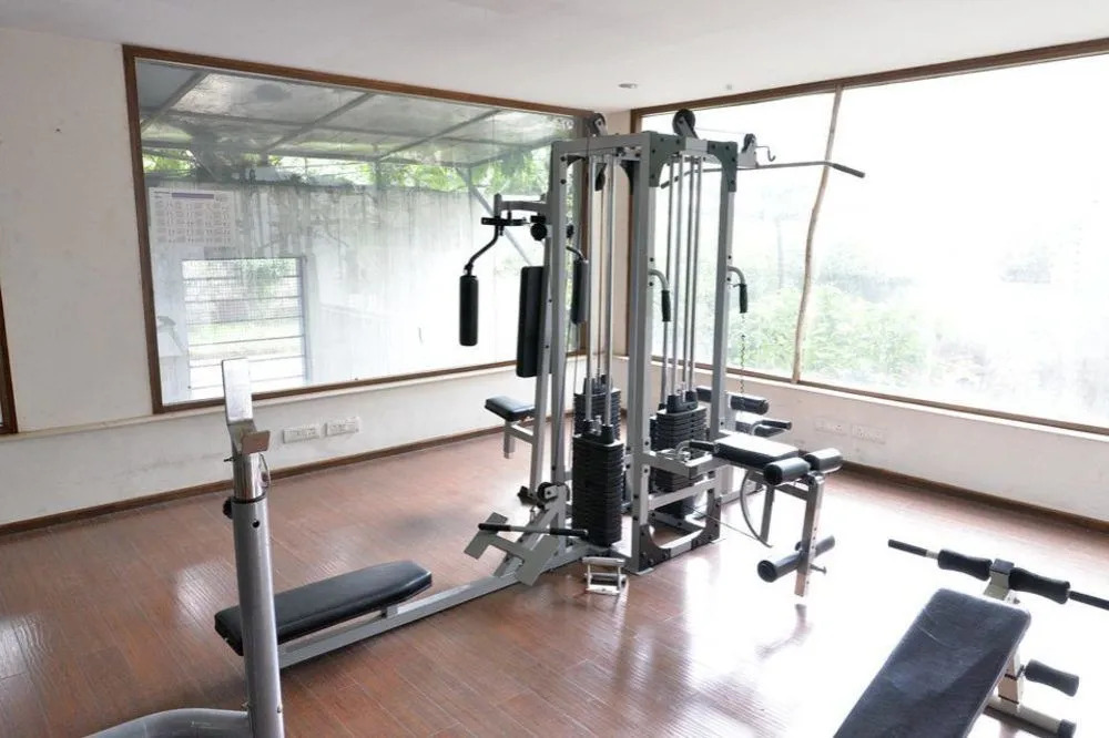 OYO 1749 Apartment Hotel Gayatri Nest