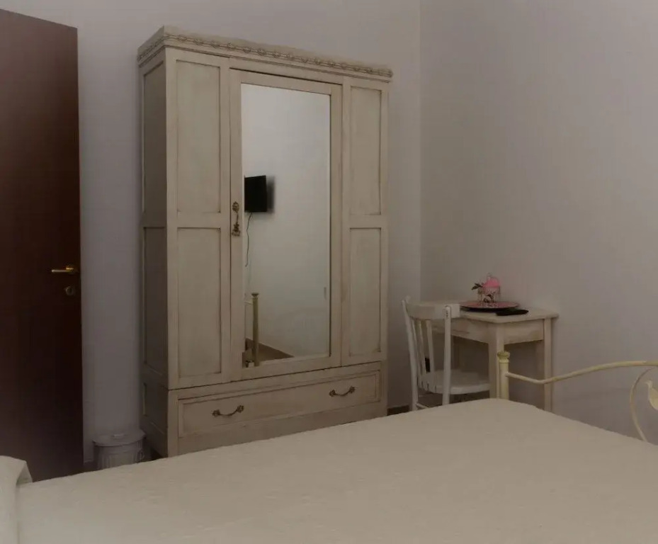 B&B Mero Room