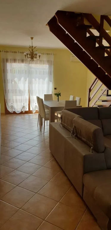 B&B Laguna