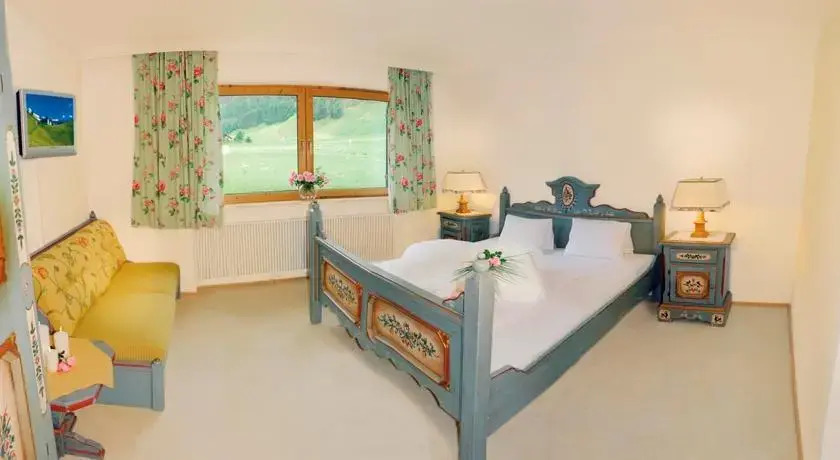 Ahorn Chalet