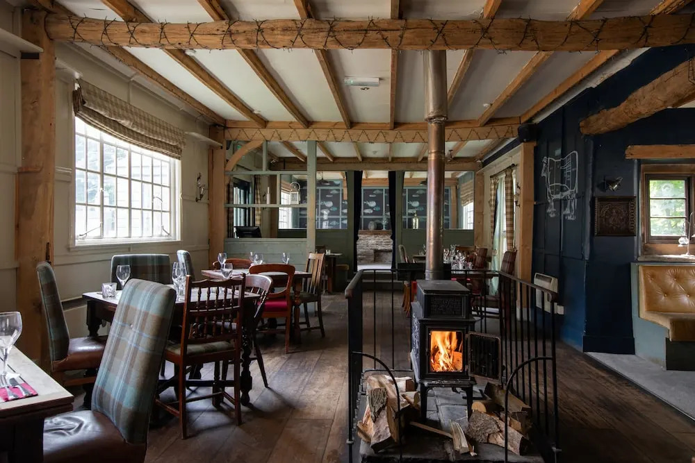 The White Hart Ford