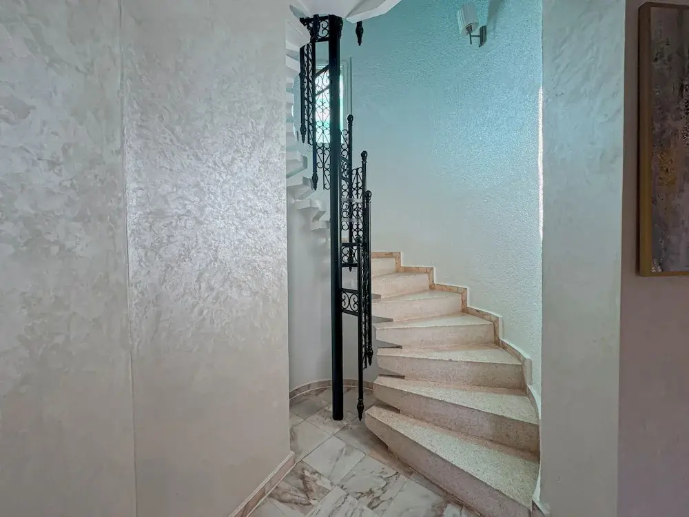 Luxurious Duplex in a Peaceful Resort