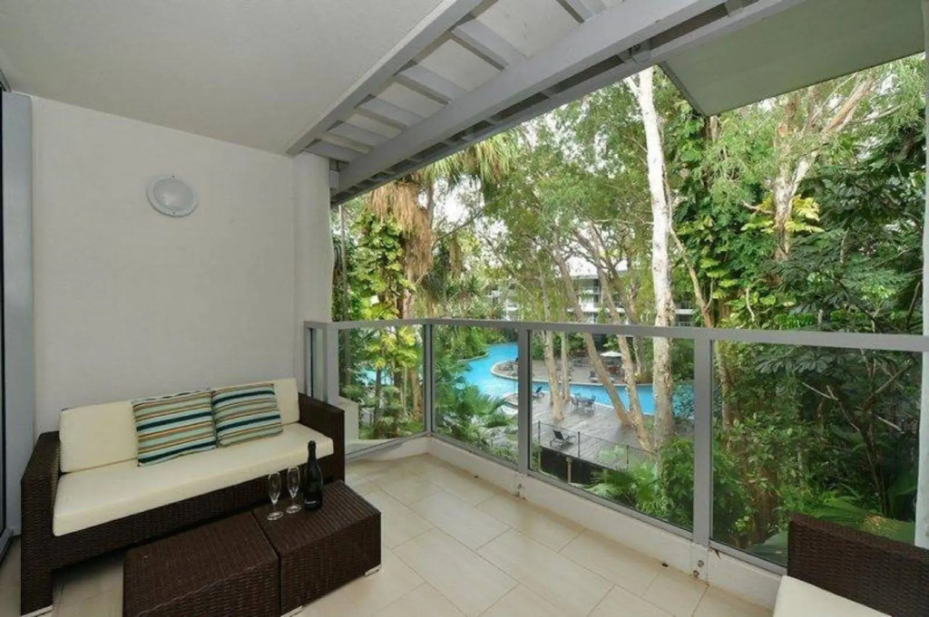 Elysium Apartments