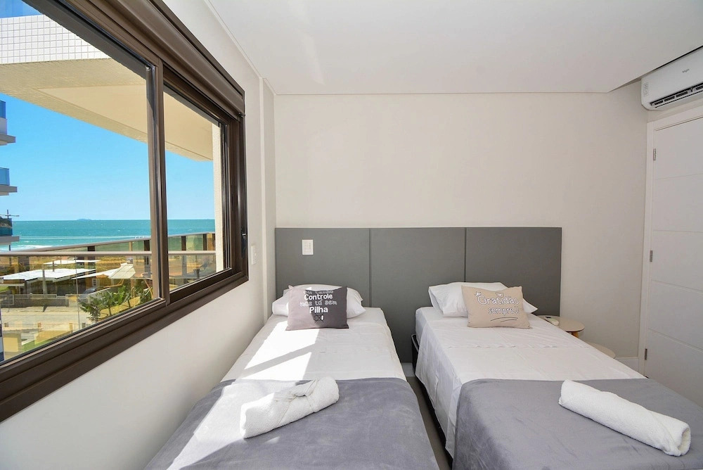 Duplex Vista Mar com Piscina Privativa