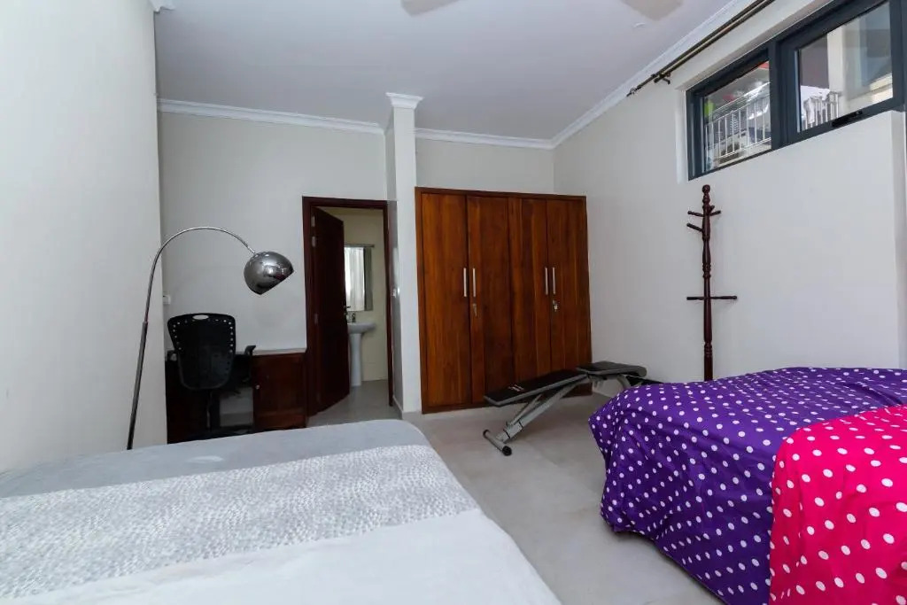 Lovely 3bedroom condo with pool