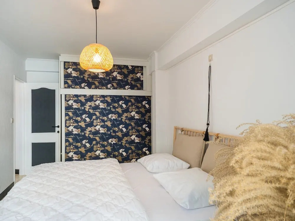 Apartment With 3 Bedrooms Near the sea