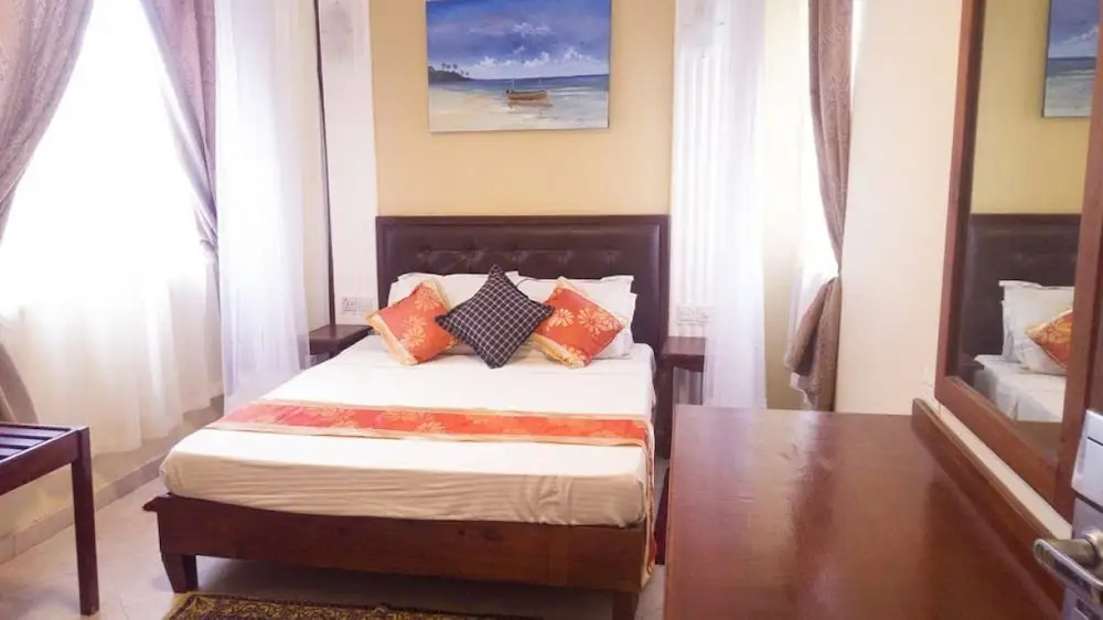 Hotel Radiance