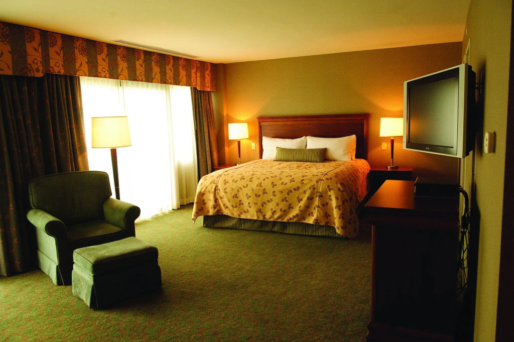 Turf Valley Resort