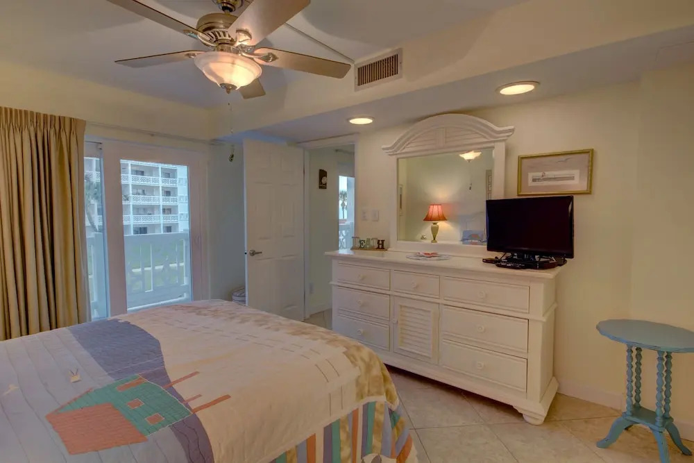 421 El Matador - Two Bedroom - Condo